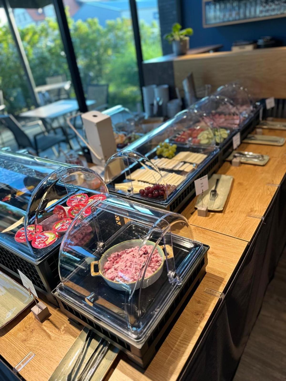 Akzent Hotel Dejanil 布格多夫 外观 照片
