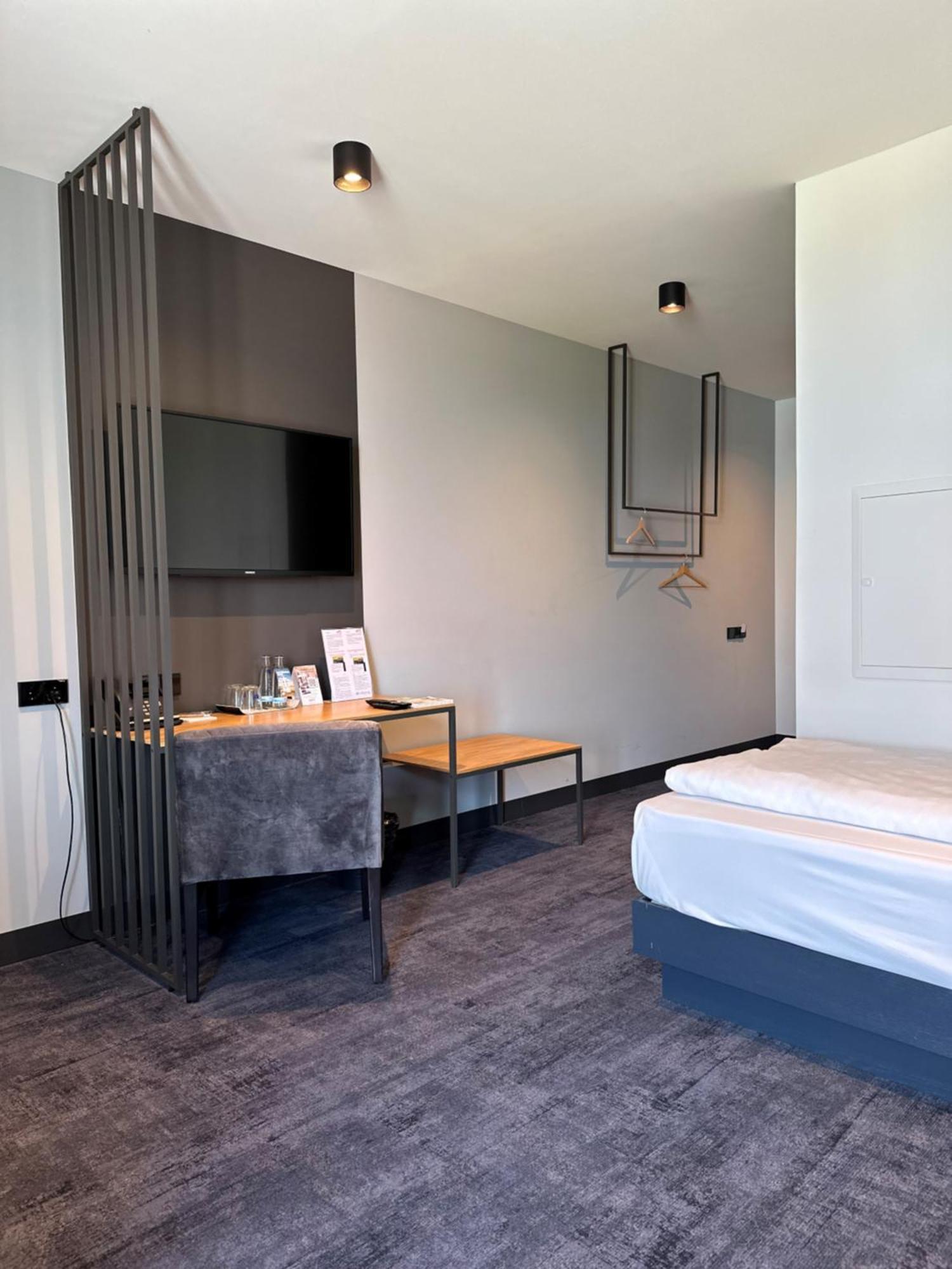 Akzent Hotel Dejanil 布格多夫 外观 照片